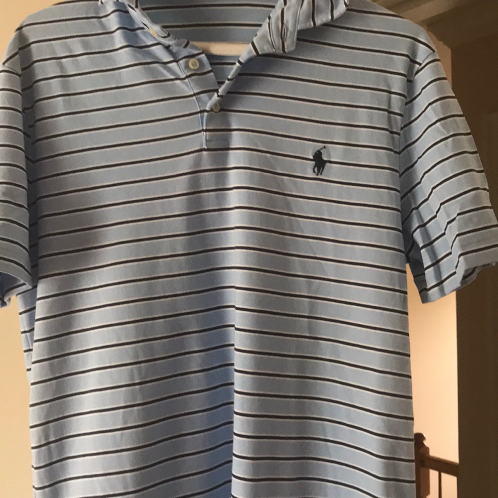 Ralph Lauren Polo shirt.  Like New!